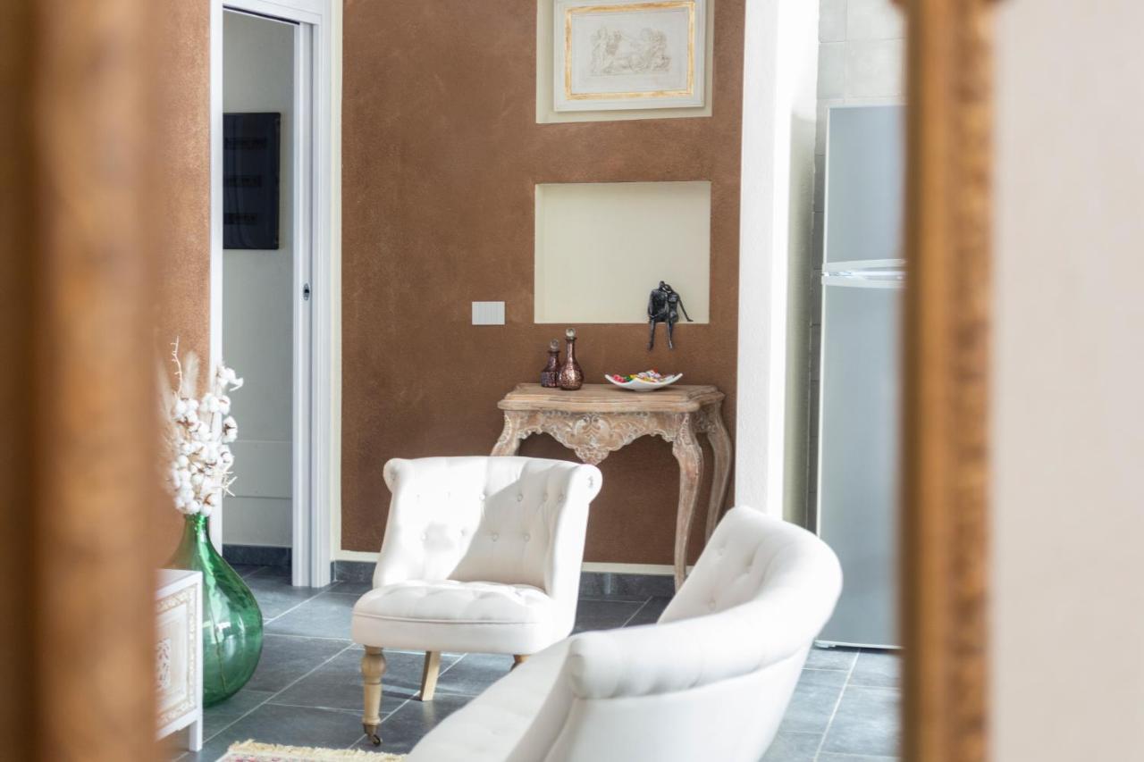 Elga'S Apartment - Your Charming Stay On Lake Orta ペッテナスコ エクステリア 写真